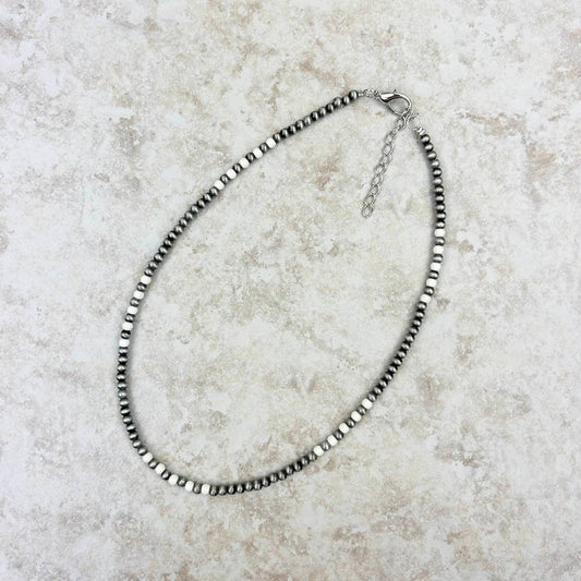 16" White Stone w/Silver Navajo Pearl Bead Necklace